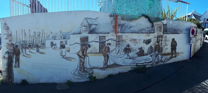 Fresque sur les murs du batiment de la SNSM de Quiberon