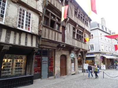 Dinan