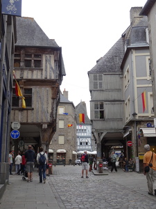 Dinan