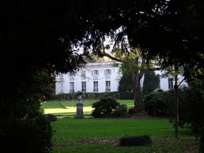 Abord du Château de La Petite Malmaison