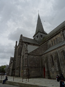 Collégiale Saint-Aubin