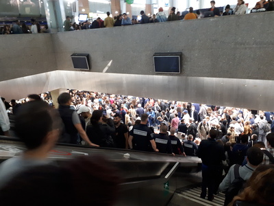 Enorme perturbation des transports à la Défense