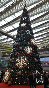 Sapin de Noël des Halles à Paris