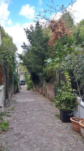 Villa d'Alsace dans le quartier de la Mouzaïa à Paris