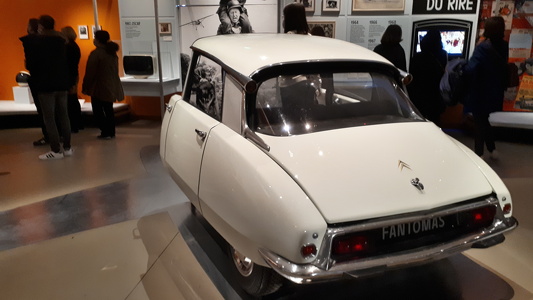 Citroën DS à une exposition sur Louis de Funès