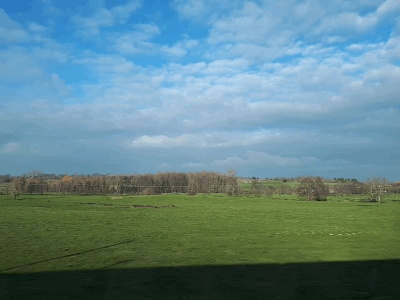 En TGV entre Laval et Le Mans