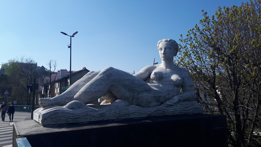 Sculpture de René Letourneur sur le pont Georges-Pompidou - Le P