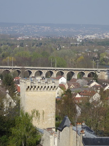 Viaduc ferroviaire du Pecq vu depuis les hauteurs de Saint-Germa