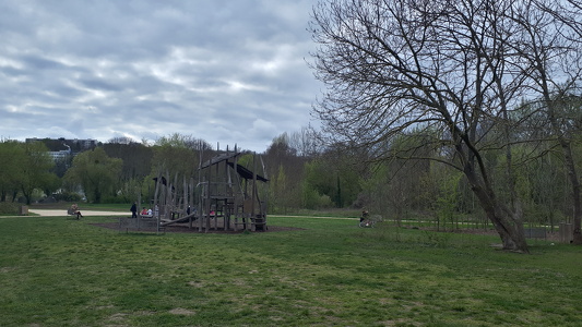 Sur l'ïle de la Loge