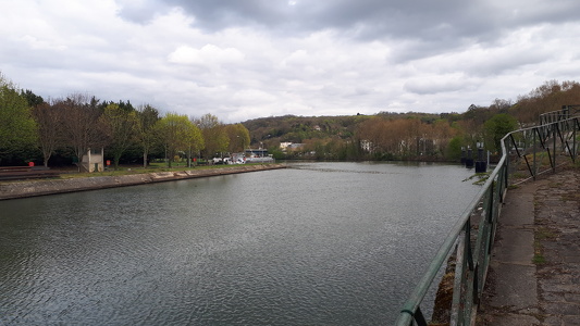 Au abord des écluses de Bougival
