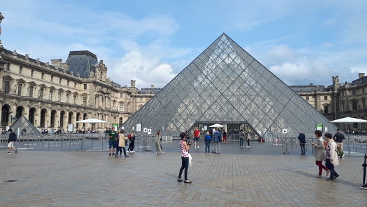 La Louvre à Paris