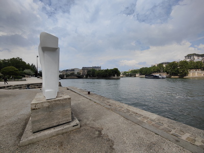 Traversée de Paris en longeant la Seine d'Ivry-sur-Seine à Issy-les-Moulineaux