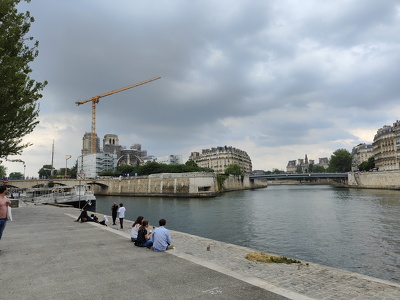 Traversée de Paris en longeant la Seine d'Ivry-sur-Seine à Issy-les-Moulineaux