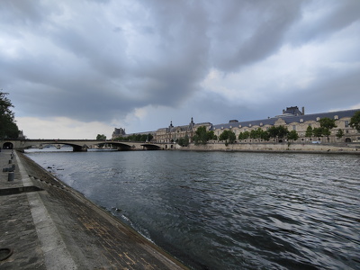 Traversée de Paris en longeant la Seine d'Ivry-sur-Seine à Issy-les-Moulineaux