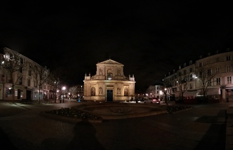 Place de l'église à Rueil-Malmaison