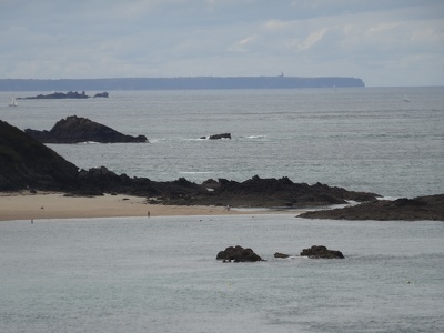 La plage des Chevrets et la pointe du Cap Fréhel