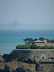 Île des Rimains en face le Mont Saint-Michel