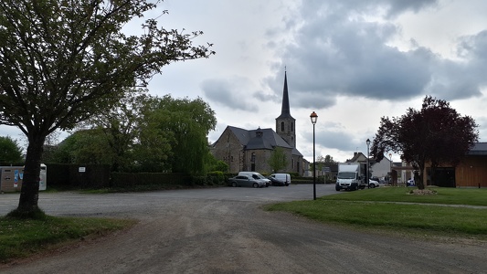 Église Saint-Joseph à La Chapelle-Bouëxic