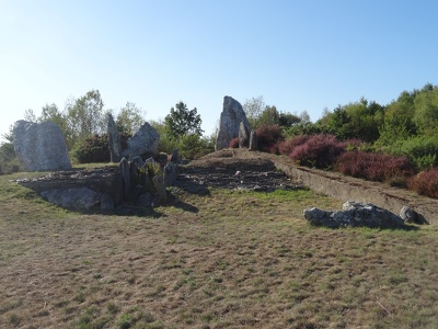 Château bû sur le site mégalithique de Saint-Just