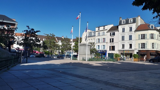 Place du 11 Novembre 1918 à Rueil-Malmaison