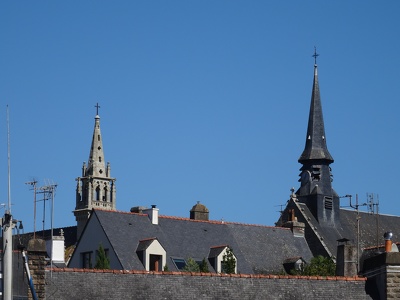 Chapelle Notre-Dame de Lourdes et Église Saint-Sauveur à Auray