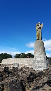 Statue Notre-Dame de Bon Retour sur la Pointe de Kerpenhir à Loc