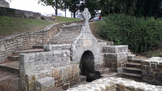 Fontaine Saint-Cado